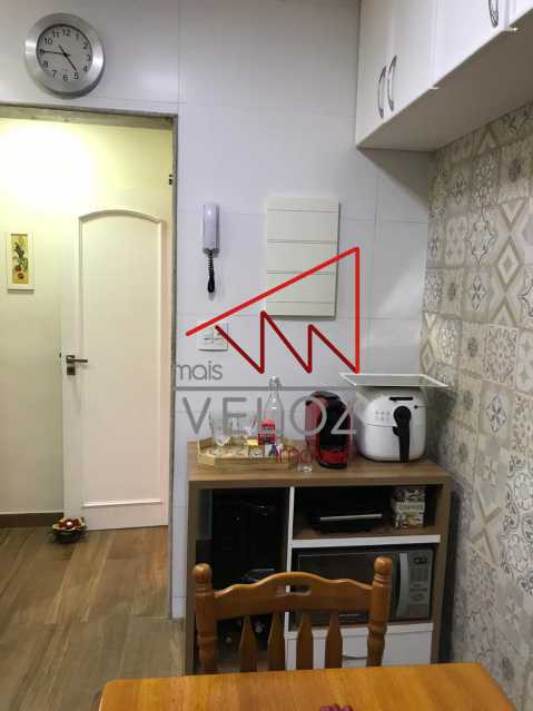 Apartamento à venda com 3 quartos, 160m² - Foto 14