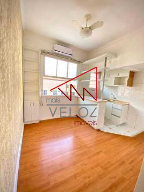 Apartamento à venda com 1 quarto, 45m² - Foto 5