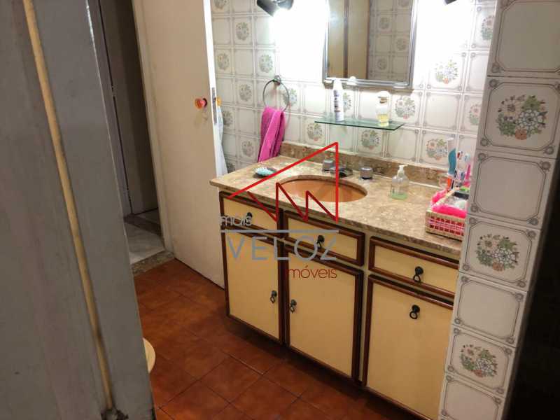 Apartamento à venda com 4 quartos, 202m² - Foto 26