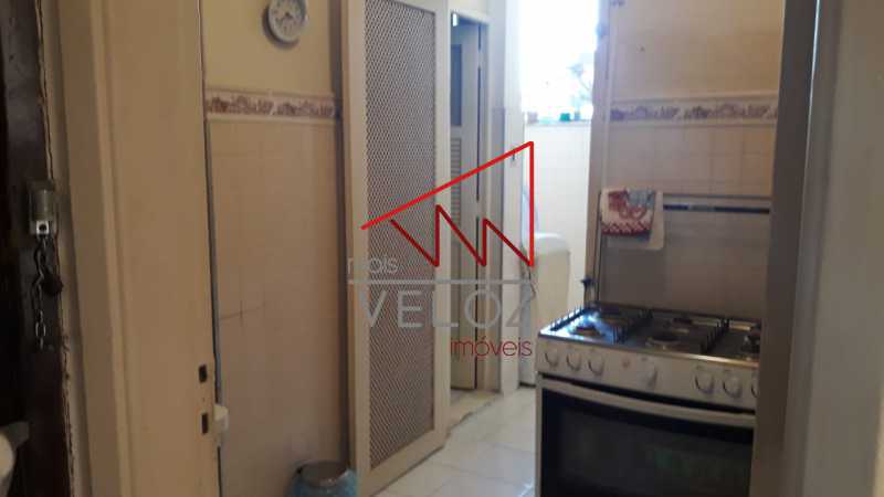 Apartamento à venda com 2 quartos, 95m² - Foto 8