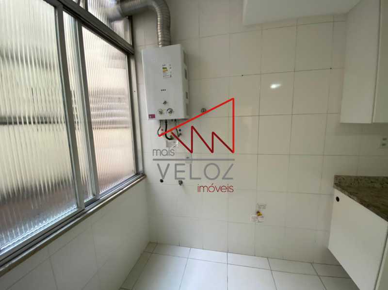 Apartamento à venda com 2 quartos, 105m² - Foto 28