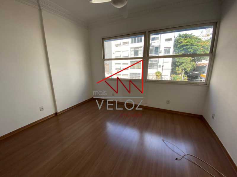 Apartamento à venda com 2 quartos, 105m² - Foto 19