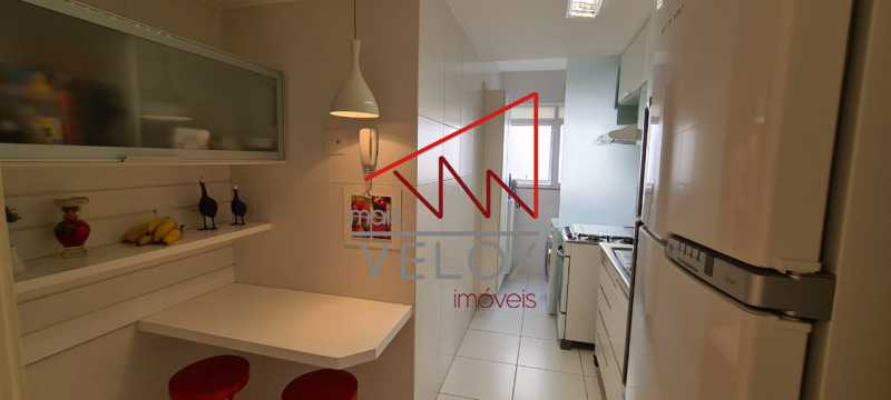 Apartamento à venda com 3 quartos, 84m² - Foto 25