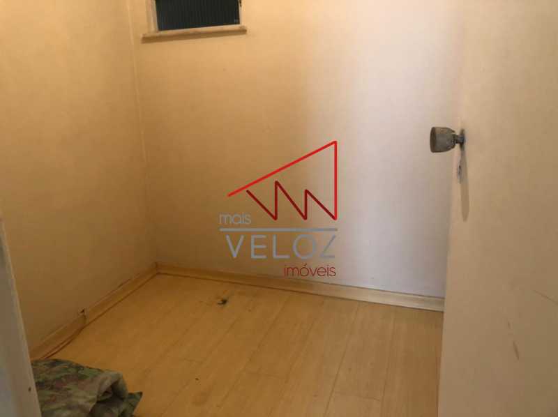 Apartamento à venda com 1 quarto, 45m² - Foto 12