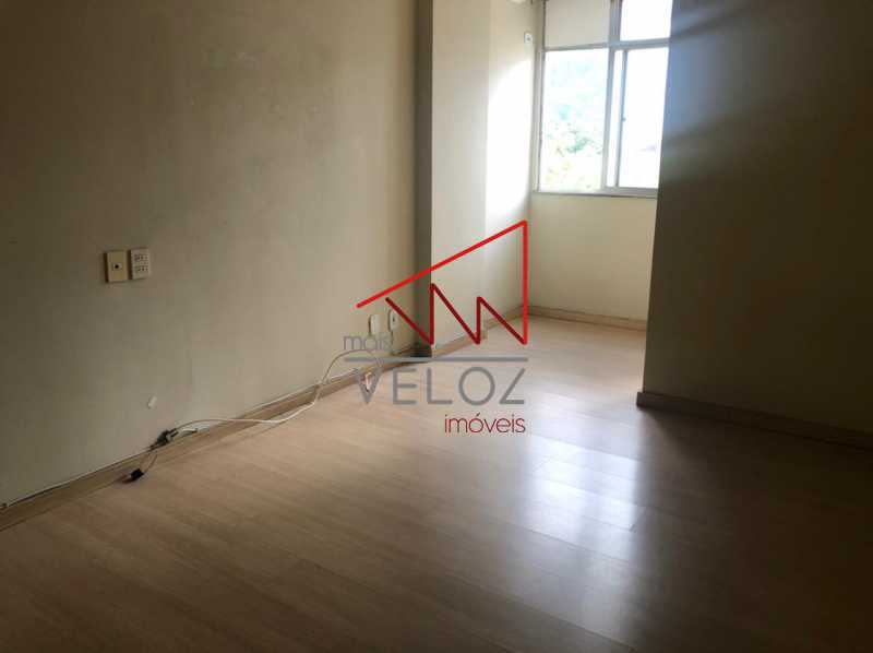 Apartamento à venda com 1 quarto, 45m² - Foto 15