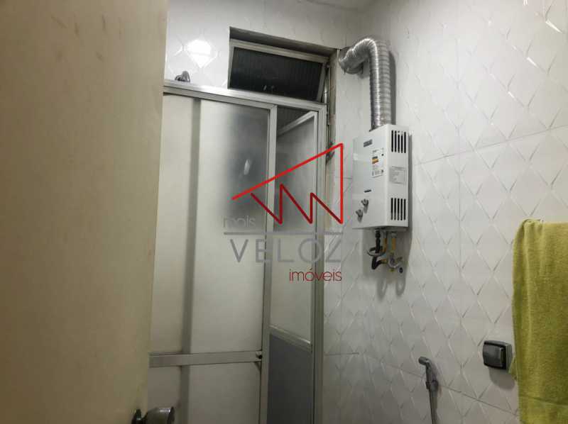 Apartamento à venda com 1 quarto, 45m² - Foto 18