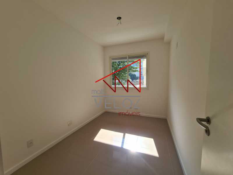 Apartamento à venda com 2 quartos, 71m² - Foto 8