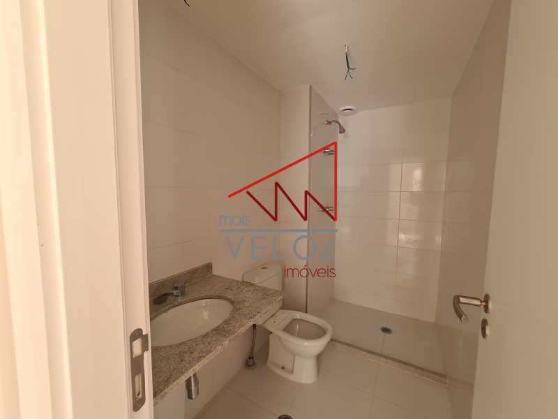 Apartamento à venda com 2 quartos, 71m² - Foto 21