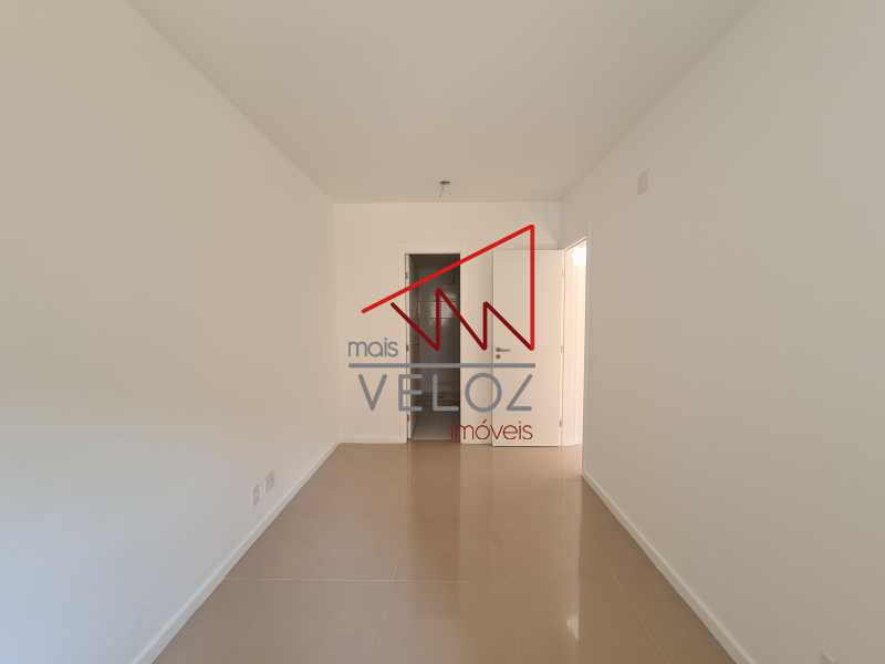 Apartamento à venda com 2 quartos, 71m² - Foto 10