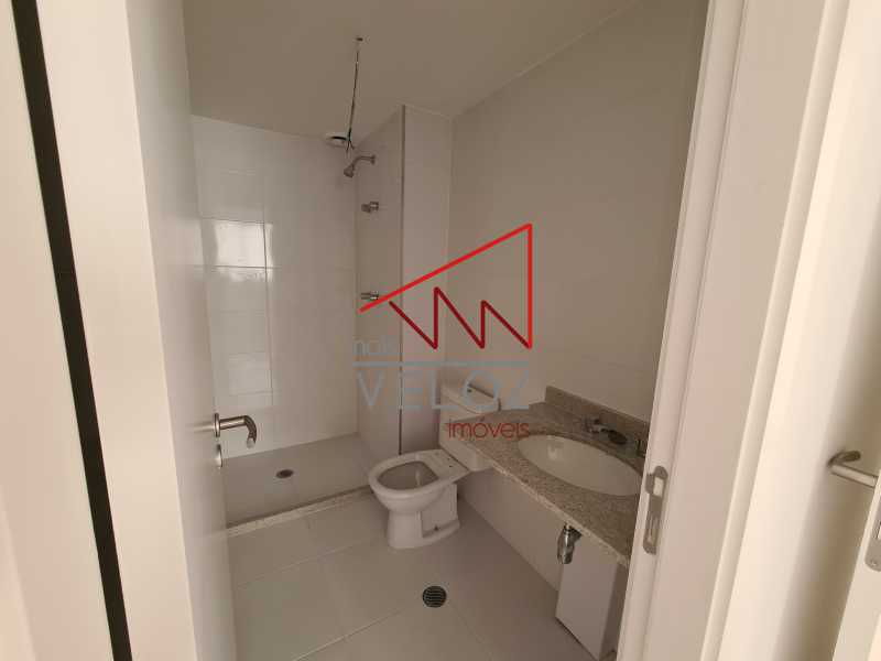 Apartamento à venda com 2 quartos, 71m² - Foto 22