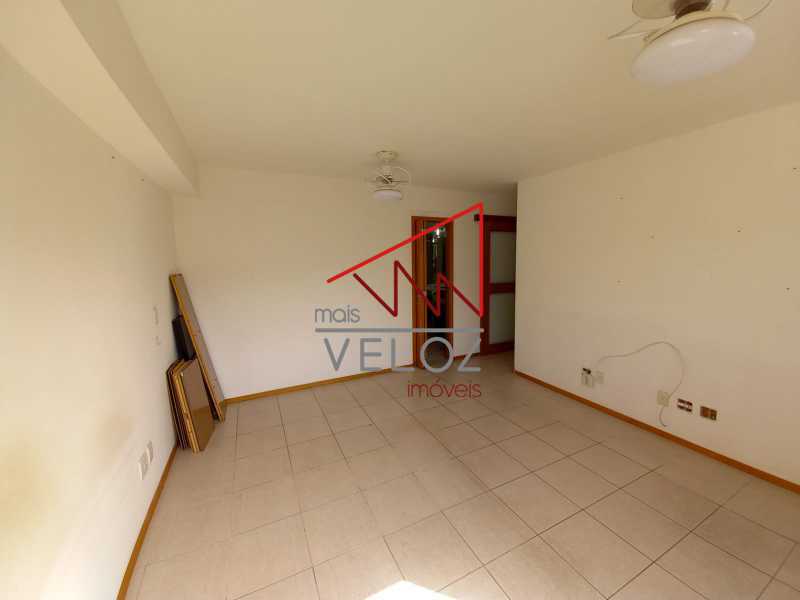 Apartamento à venda com 4 quartos, 173m² - Foto 10