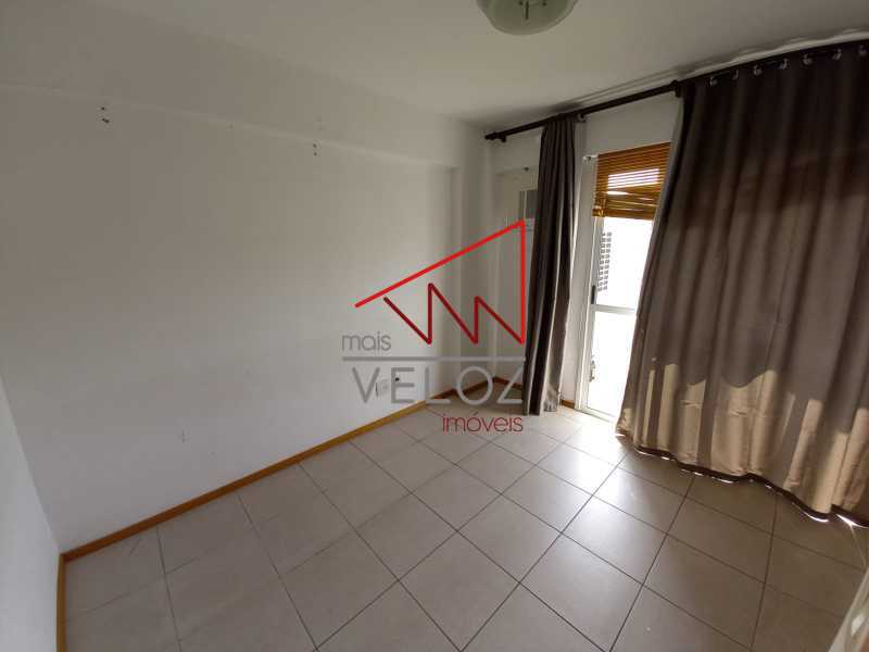 Apartamento à venda com 4 quartos, 173m² - Foto 15