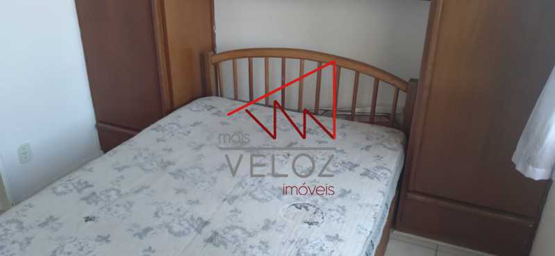 Apartamento à venda com 1 quarto, 37m² - Foto 9