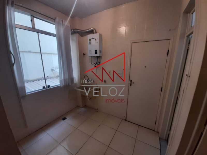 Apartamento para alugar com 3 quartos, 140m² - Foto 25