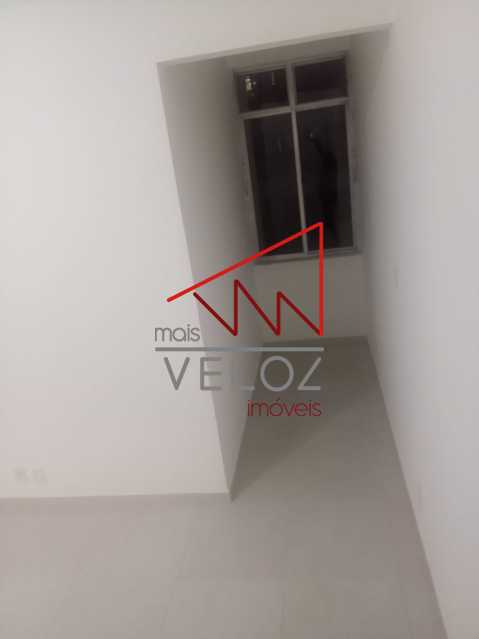 Apartamento à venda com 1 quarto, 54m² - Foto 12