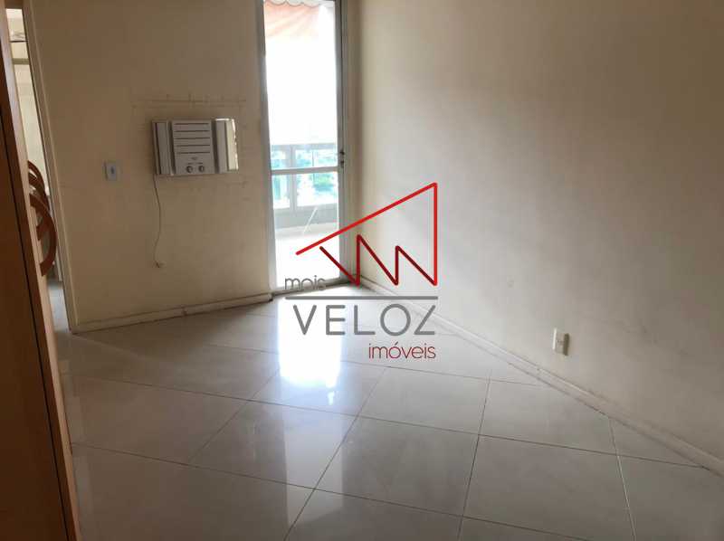 Apartamento à venda com 2 quartos, 130m² - Foto 10