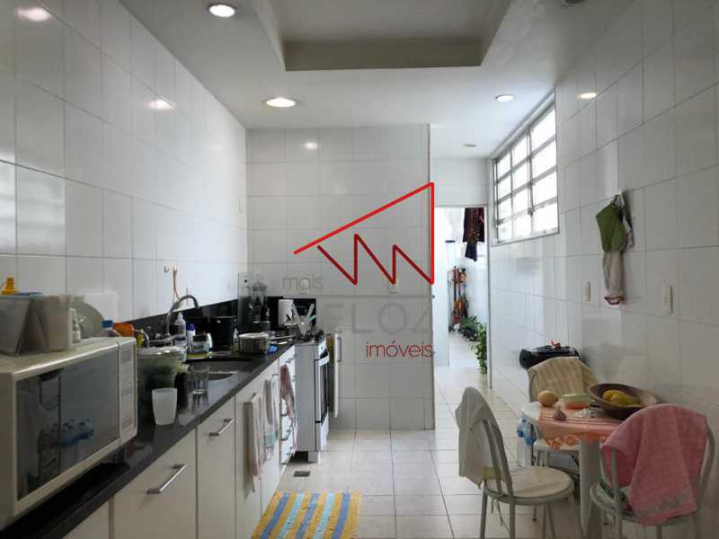 Apartamento à venda com 4 quartos, 206m² - Foto 23