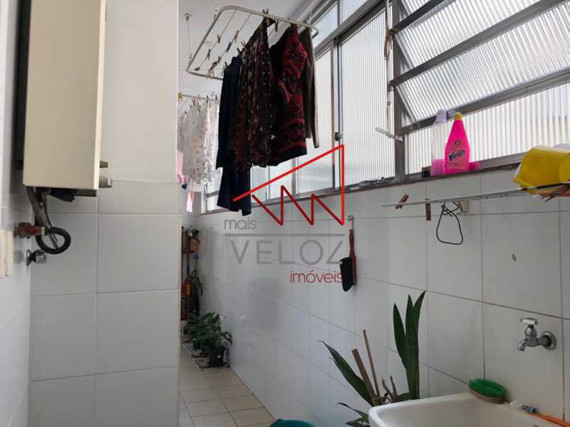 Apartamento à venda com 4 quartos, 206m² - Foto 27