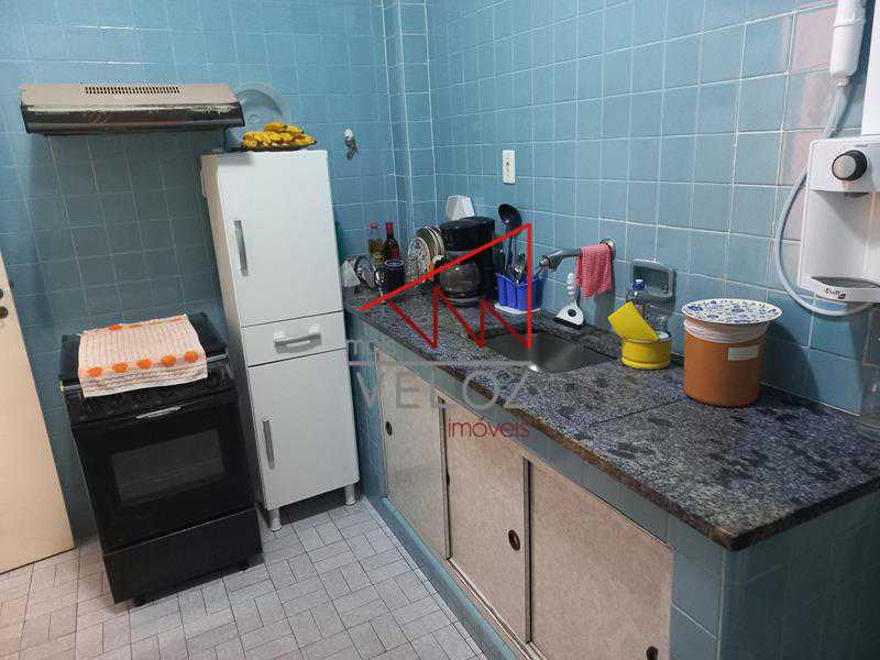 Apartamento à venda com 3 quartos, 106m² - Foto 13