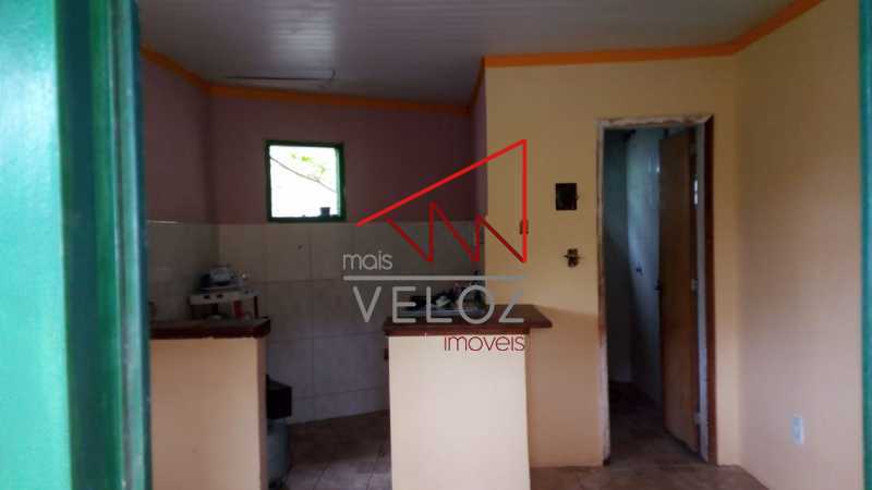 Casa à venda com 4 quartos, 240m² - Foto 17