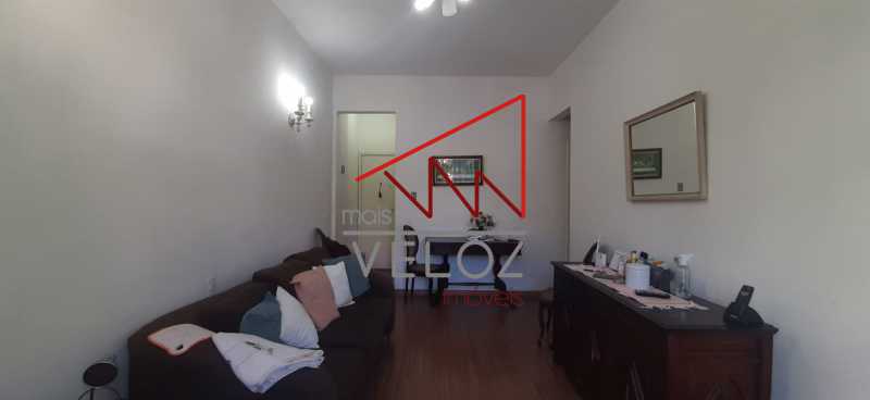 Apartamento à venda com 2 quartos, 60m² - Foto 7