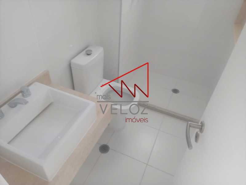 Apartamento à venda com 2 quartos, 71m² - Foto 17