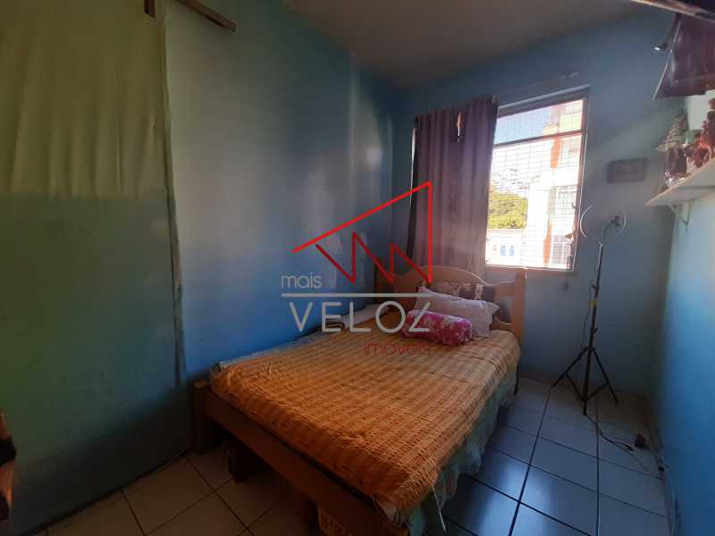 Apartamento à venda com 1 quarto, 50m² - Foto 23