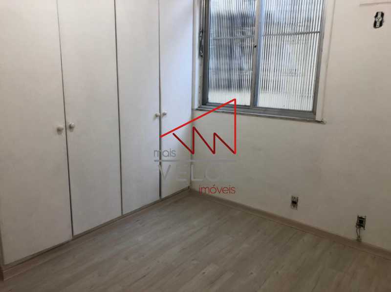 Apartamento à venda com 1 quarto, 55m² - Foto 11