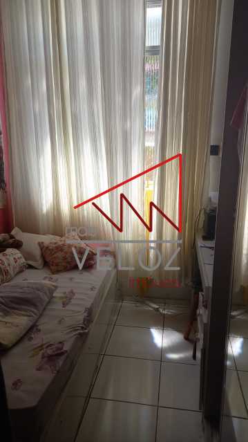 Apartamento à venda com 2 quartos, 64m² - Foto 3