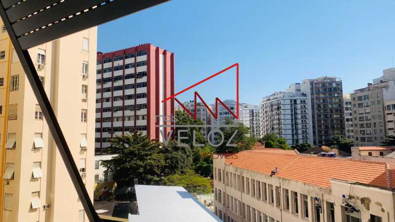 Apartamento à venda com 2 quartos, 72m² - Foto 27