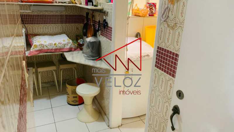 Apartamento à venda com 2 quartos, 72m² - Foto 22