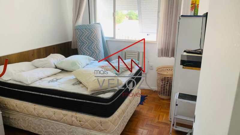 Apartamento à venda com 2 quartos, 72m² - Foto 8