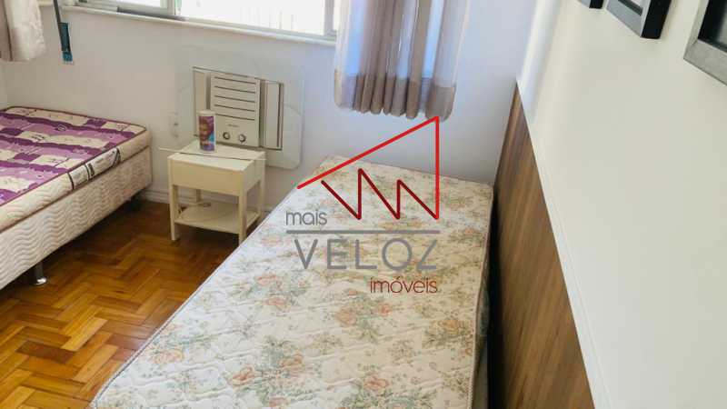 Apartamento à venda com 2 quartos, 72m² - Foto 17