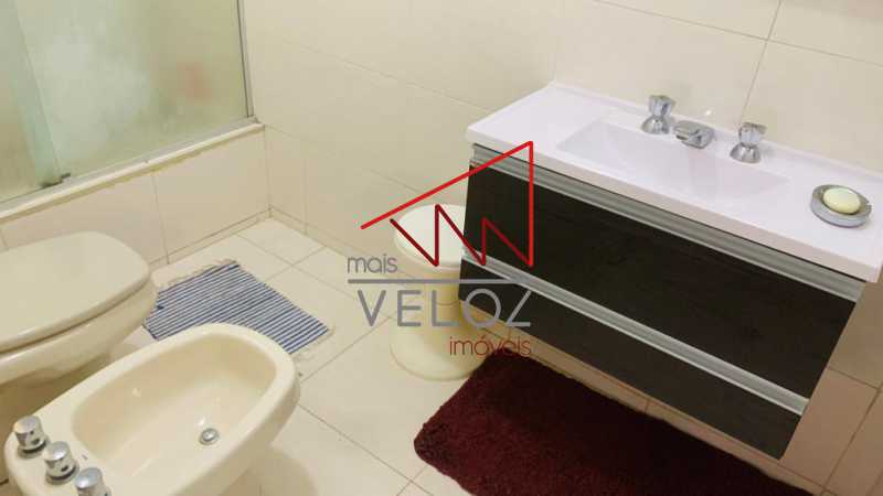 Apartamento à venda com 2 quartos, 72m² - Foto 14