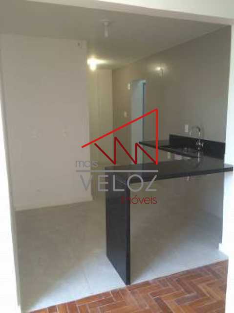 Apartamento à venda com 2 quartos, 70m² - Foto 16