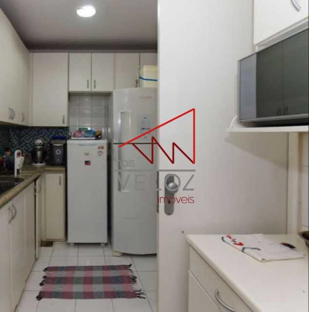 Apartamento à venda com 3 quartos, 160m² - Foto 6