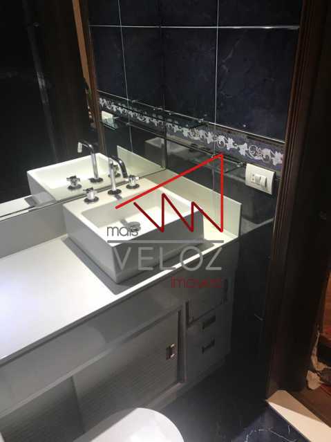 Apartamento à venda com 2 quartos, 102m² - Foto 11