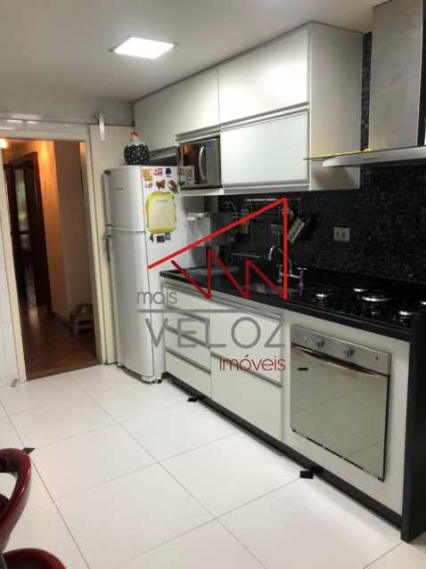 Apartamento à venda com 2 quartos, 102m² - Foto 25