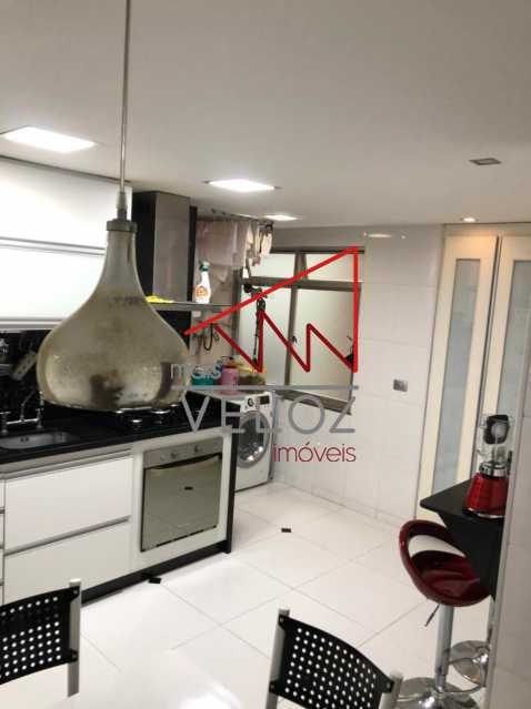 Apartamento à venda com 2 quartos, 102m² - Foto 26