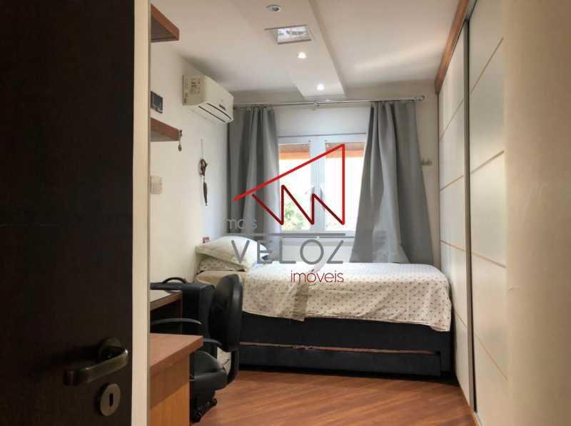 Apartamento à venda com 2 quartos, 102m² - Foto 13