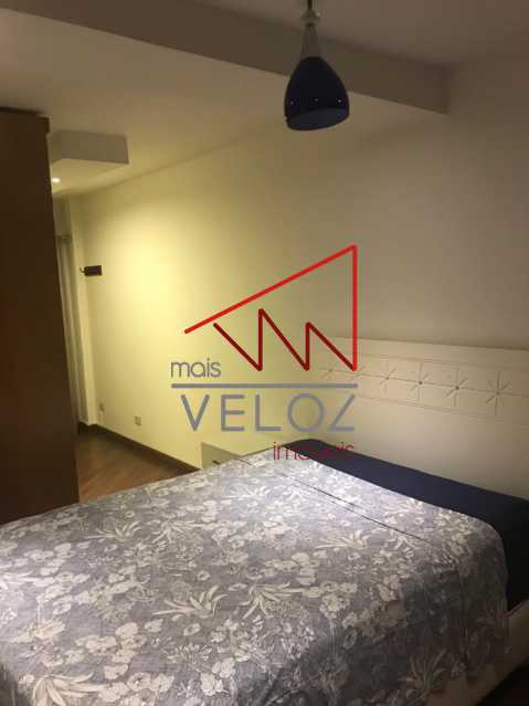 Apartamento à venda com 2 quartos, 102m² - Foto 15