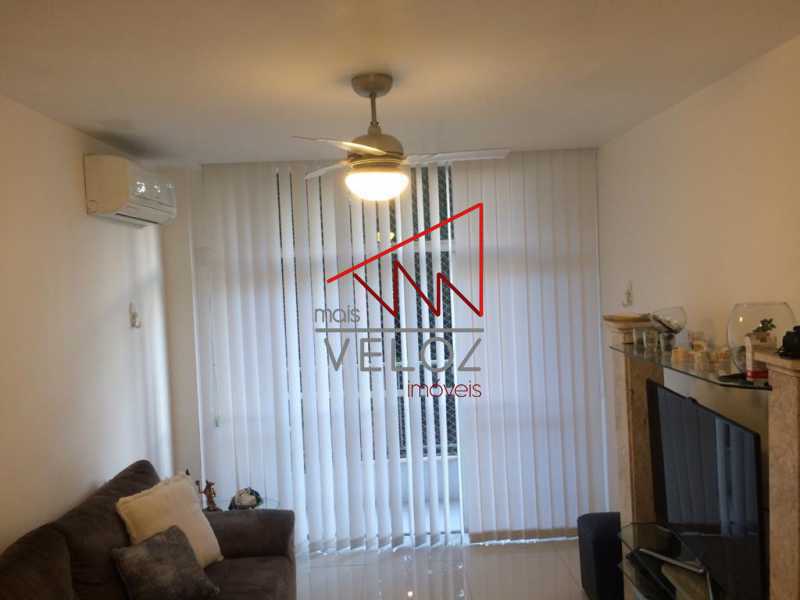 Apartamento à venda com 2 quartos, 89m² - Foto 4