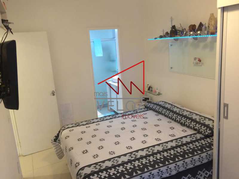 Apartamento à venda com 2 quartos, 89m² - Foto 13