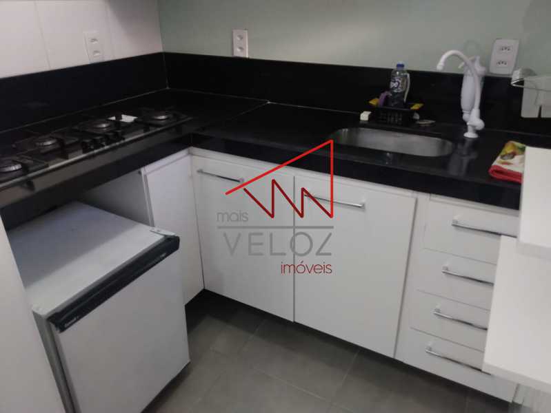 Apartamento à venda com 1 quarto, 31m² - Foto 8