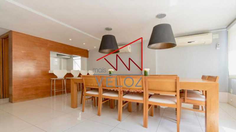 Apartamento à venda com 2 quartos, 94m² - Foto 24