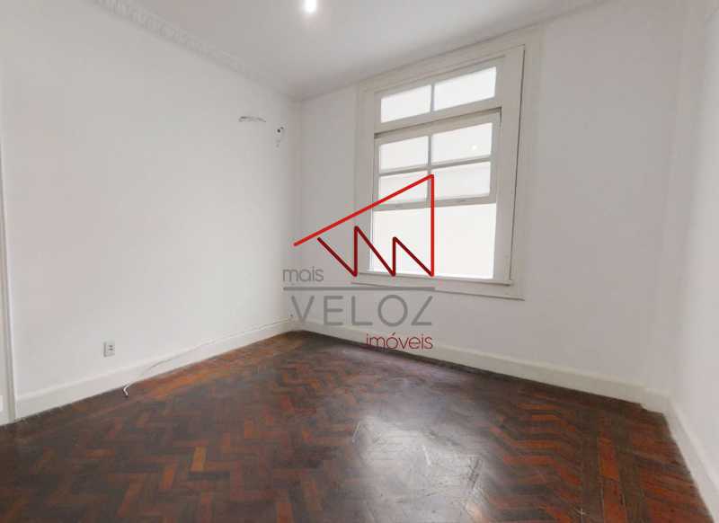 Apartamento à venda com 2 quartos, 57m² - Foto 1