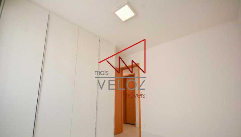 Apartamento à venda com 3 quartos, 92m² - Foto 9