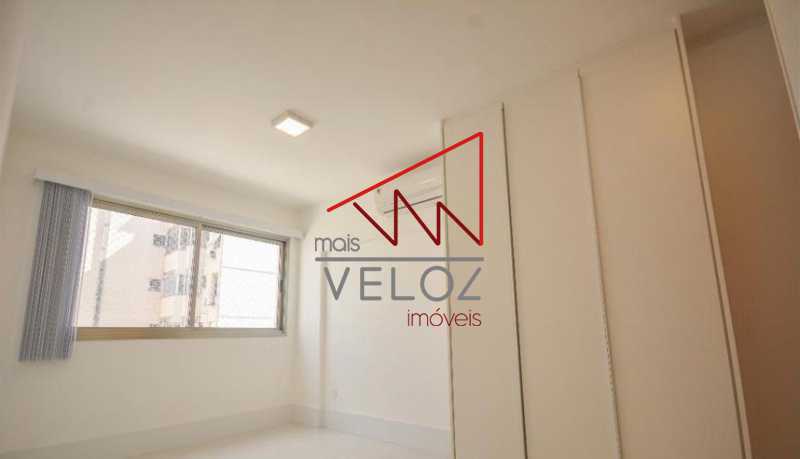 Apartamento à venda com 3 quartos, 92m² - Foto 13