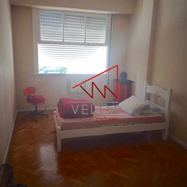 Apartamento à venda com 3 quartos, 150m² - Foto 7