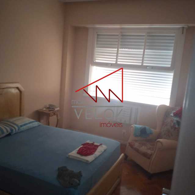 Apartamento à venda com 3 quartos, 150m² - Foto 8